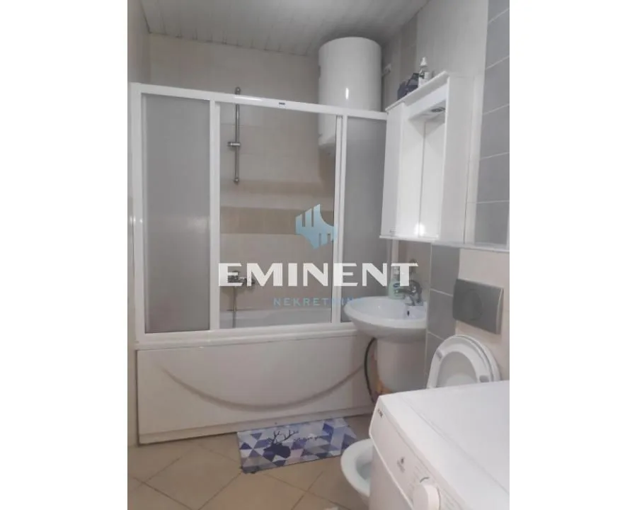 Izdavanje, dvosoban stan, 46m², Tašmajdan, Palilula Sve Podlokacije