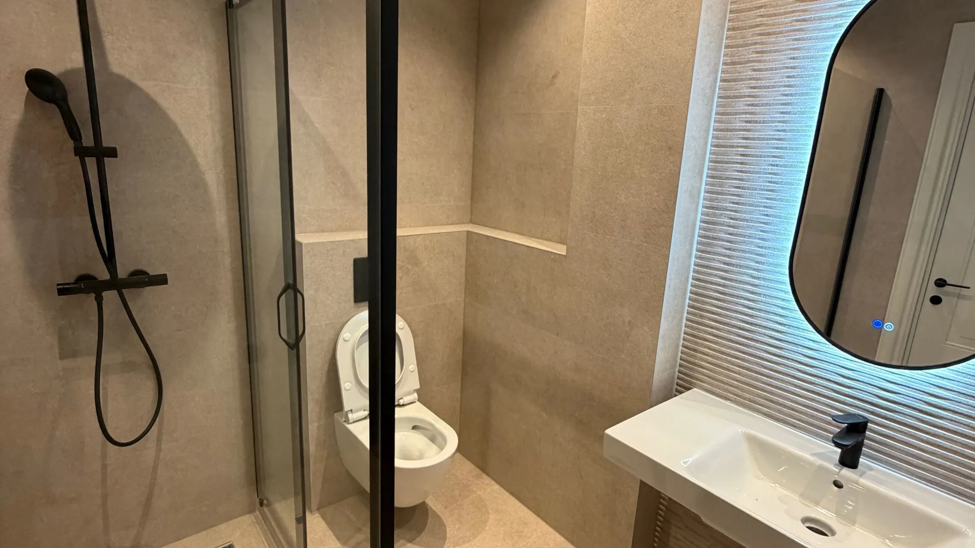Prodaja, dvosoban stan, 84m², Donja Gorica, Podgorica