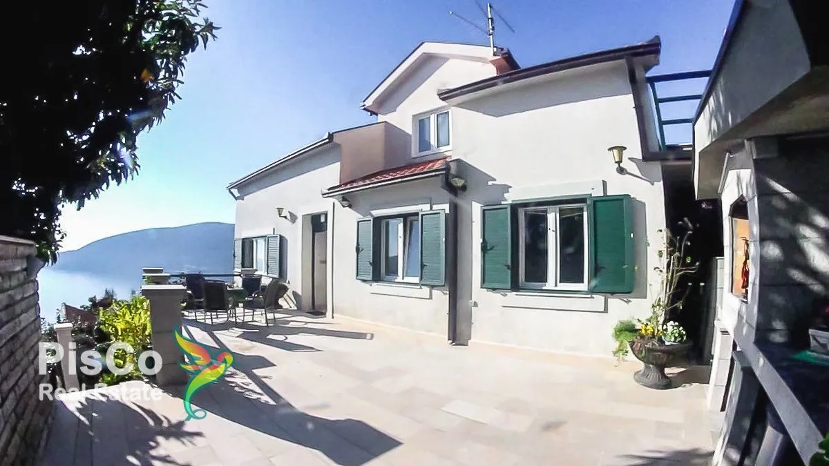 Prodaja, kuća, 296m², Herceg Novi, Crna Gora