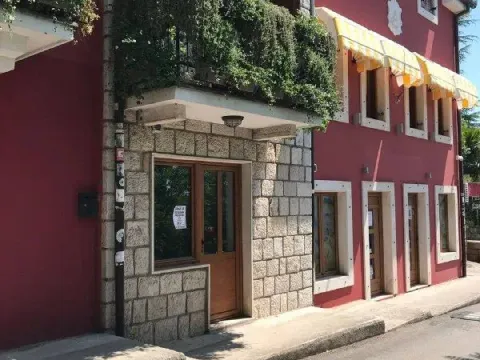 Rent, office space, 20m², Centar, Herceg Novi - image 1