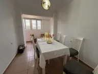 Izdavanje, trosoban stan, 61m², Stari grad, Novi Sad - image 9