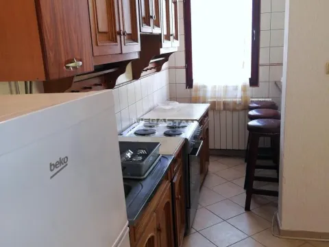 Prodaja, trosoban stan, 72m², Zemun Centar, Zemun Sve Podlokacije - image 6