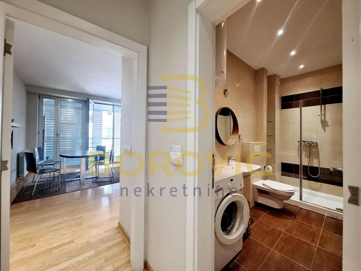 Rent, two bedroom apartment, 51m², Vračar Hram, Vračar Sve Podlokacije