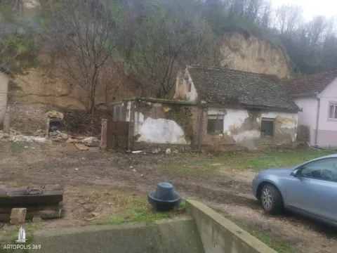 Prodaja, kuća, 51m², Surduk, Stara Pazova - image 8