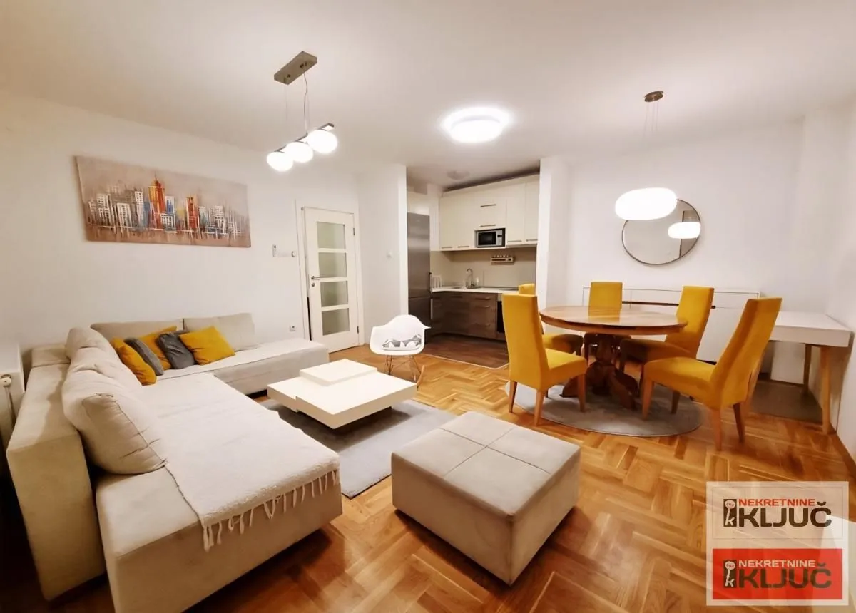 Prodaja, trosoban stan, 63m², Nova Detelinara, Novi Sad Sve Podlokacije