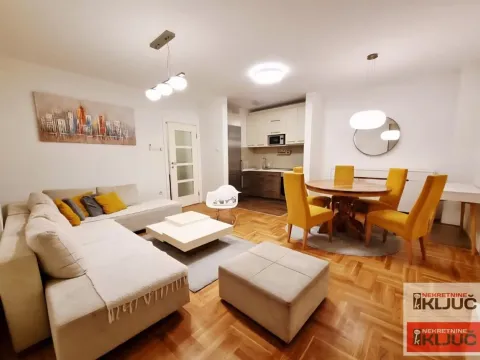 Prodaja, trosoban stan, 63m², Nova Detelinara, Novi Sad Sve Podlokacije - image 1