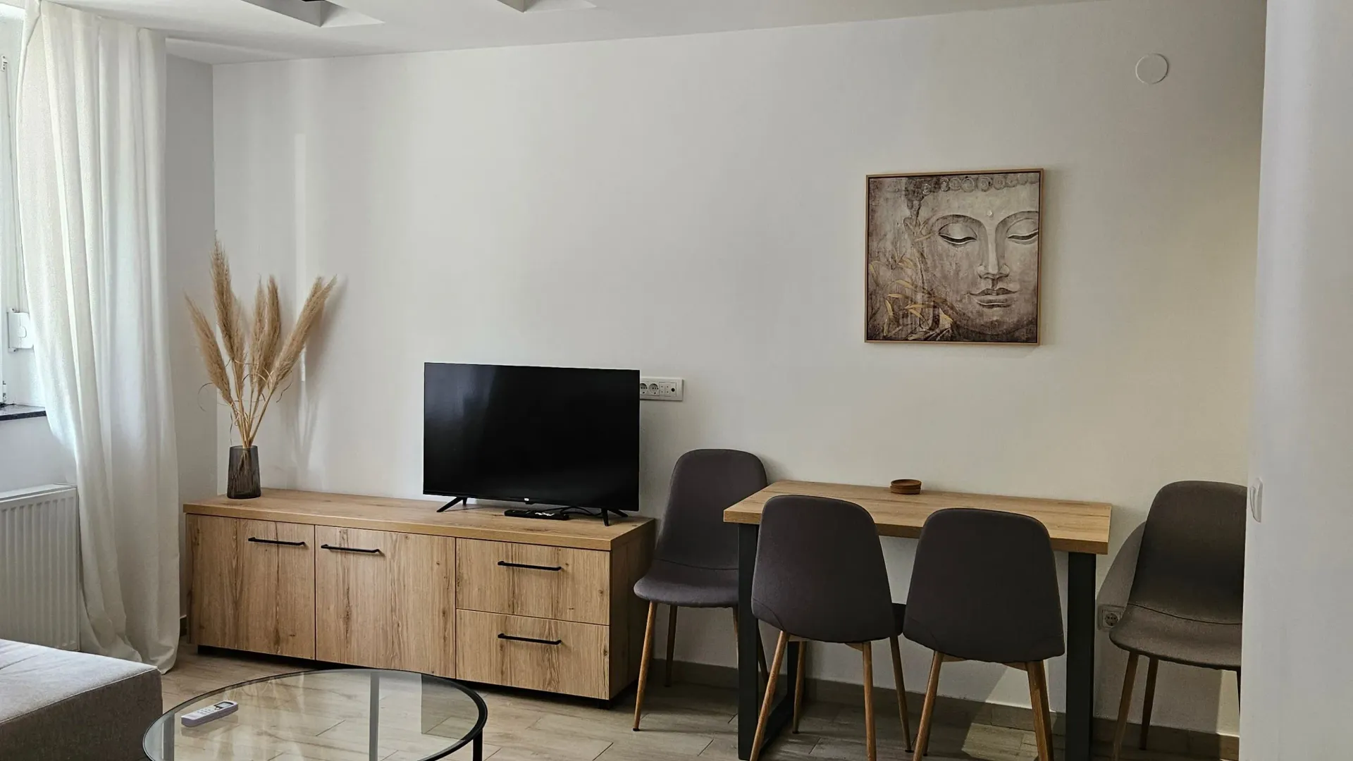 Rent, two bedroom apartment, 34m², Senjak, Beograd