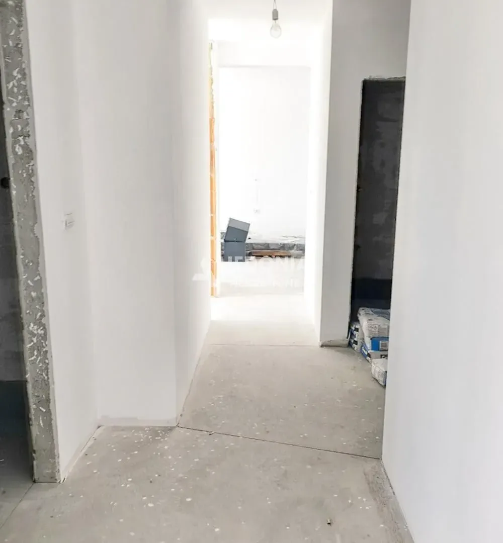 Sale, four bedroom apartment, 145m², Lion, Zvezdara Sve Podlokacije