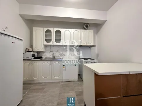 Izdavanje, dvosoban stan, 70m², Master Kvart, Podgorica - image 5