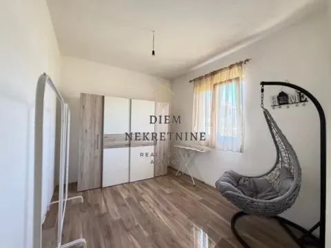 Izdavanje, kuća, 137m², Donji Kokoti, Podgorica - image 4