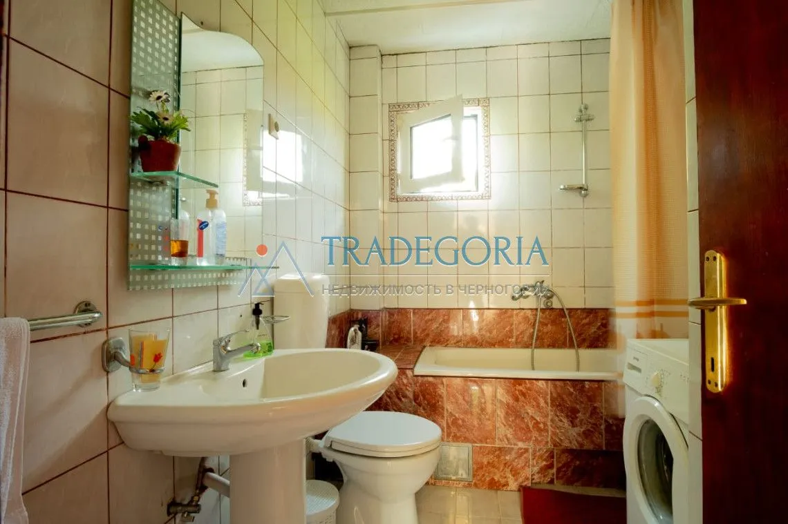 Prodaja, kuća, 180m², Bar, Crna Gora
