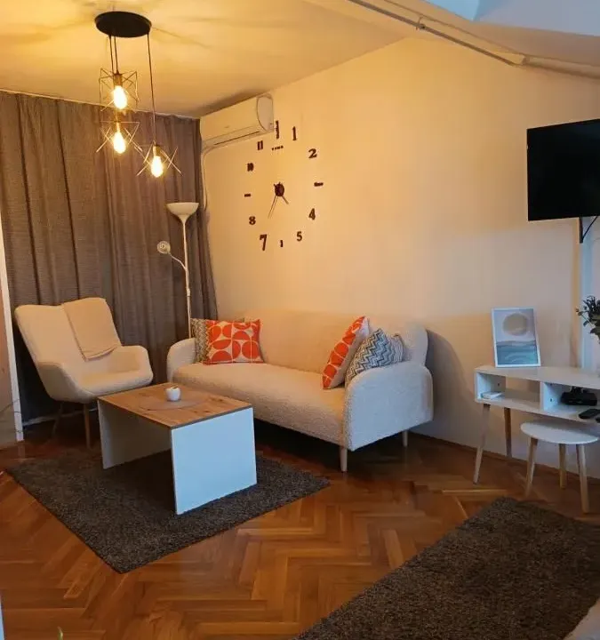 Sale, two bedroom apartment, 61m², Cara Dušana, Novi Sad Sve Podlokacije