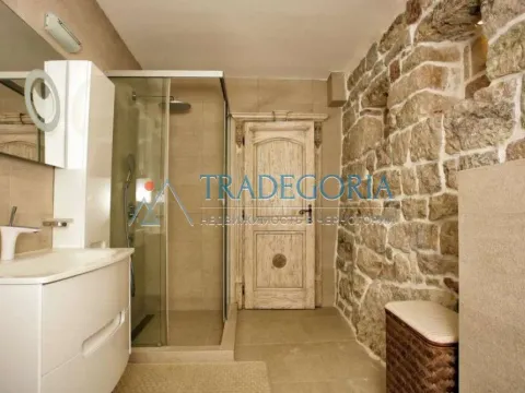 Prodaja, kuća, 350m², Reževići, Budva - image 23