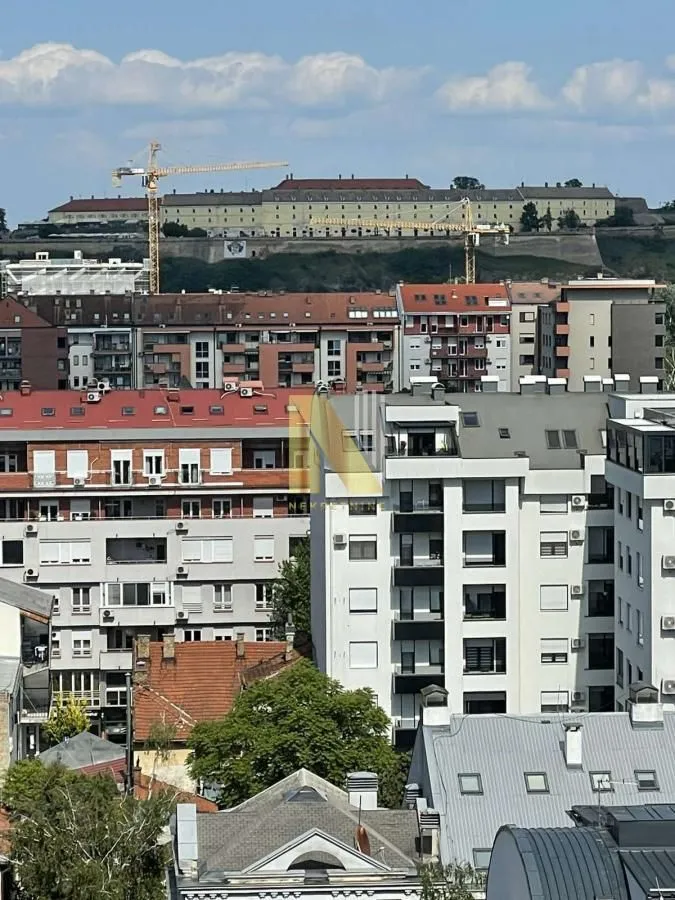 Izdavanje, jednosoban stan, 40m², Spens, Novi Sad Sve Podlokacije