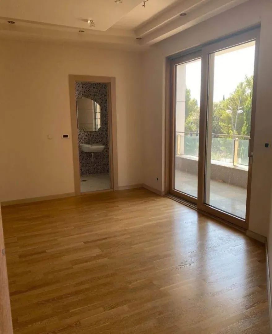 Sale, two bedroom apartment, 119m², Centar, Budva