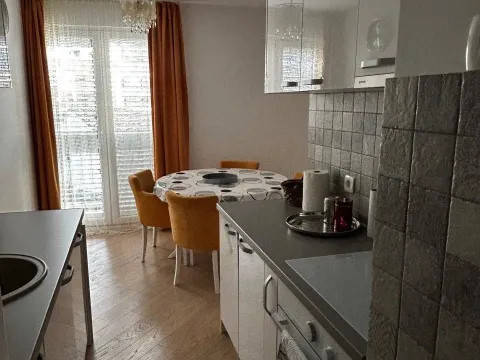 Prodaja, jednosoban stan, 54m², Centar, Budva - image 3