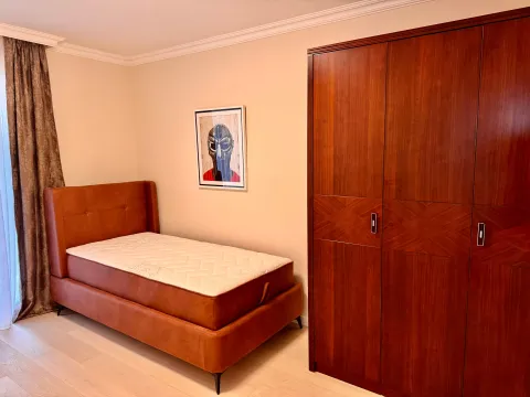 Rent, three bedroom apartment, 100m², Centar, Podgorica - image 9