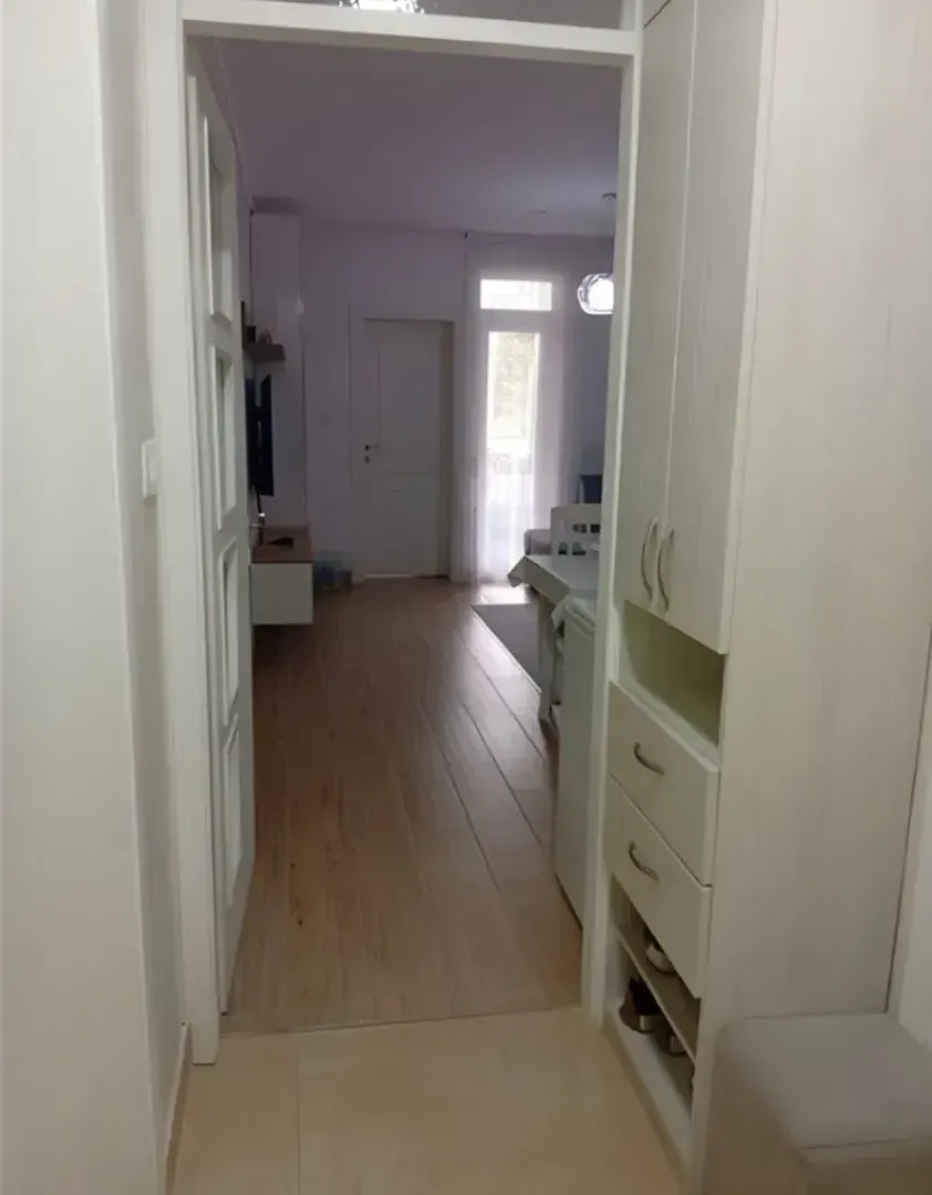 Prodaja, dvosoban stan, 48m², Sveta Vrača, Kotor