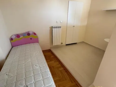 Izdavanje, četvorosoban stan, 120m², Trošarina, Voždovac Sve Podlokacije - image 16