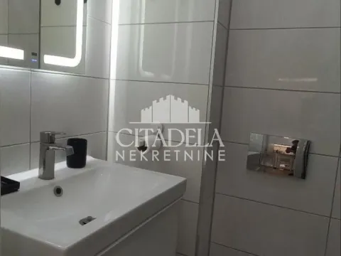 Prodaja, jednosoban stan, 26m², Topličin venac, Beograd - image 8