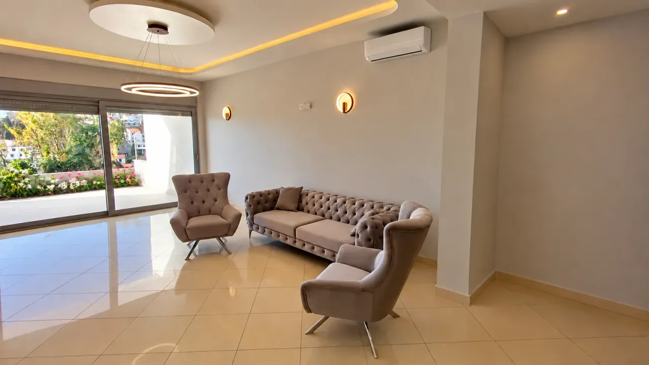 Prodaja, jednosoban stan, 82m², Pinješ, Ulcinj