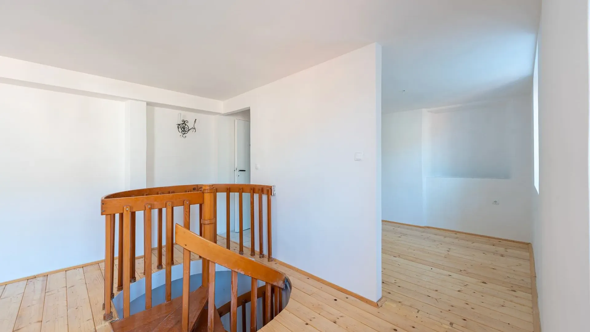 Prodaja, dvosoban stan, 74m², Stari Grad Kotor, Kotor