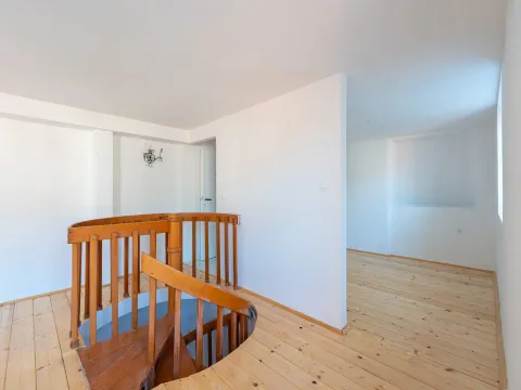 Prodaja, dvosoban stan, 74m², Stari Grad Kotor, Kotor - image 7