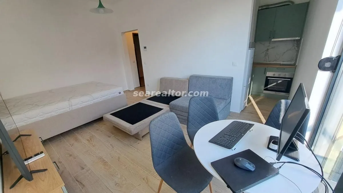 Prodaja, garsonjera, 26m², Bečići, Budva