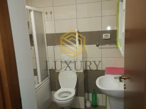 Izdavanje, dvosoban stan, 70m², City Kvart, Podgorica - image 7