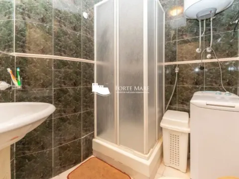 Prodaja, kuća, 252m², Topla, Herceg Novi - image 4