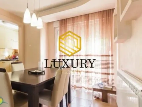 Izdavanje, kuća, 330m², Gorica C, Podgorica - image 7