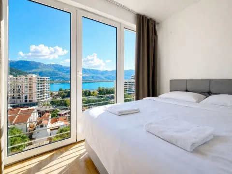 Prodaja, dvosoban stan, 49m², Budva, Crna Gora - image 2