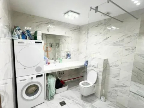 Prodaja, stan, 82m², Žabljak, Crna Gora - image 3