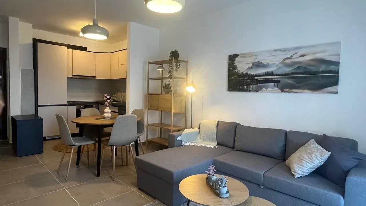 Rent, two bedroom apartment, 63m², 1 maj, Podgorica