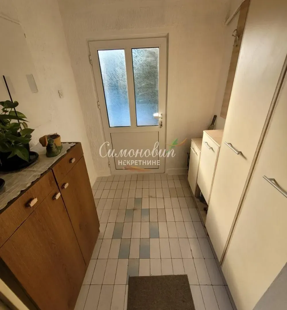 Prodaja, trosoban stan, 101m², Kaludjerica, Grocka