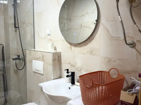 Sale, one bedroom apartment, 42m², Bijeli Do, Budva - image 5