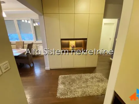 Izdavanje, četvorosoban stan, 83m², Voždovac Sve Podlokacije, Beograd - image 10