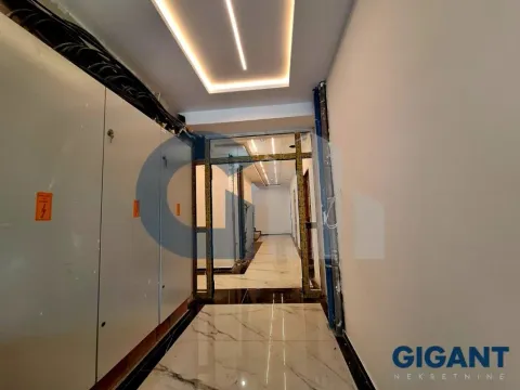 Prodaja, jednosoban stan, 60m², Uciteljsko Naselje, Zvezdara Sve Podlokacije - image 4