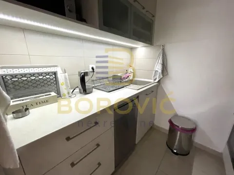 Prodaja, trosoban stan, 62m², Lekino Brdo, Voždovac Sve Podlokacije - image 7