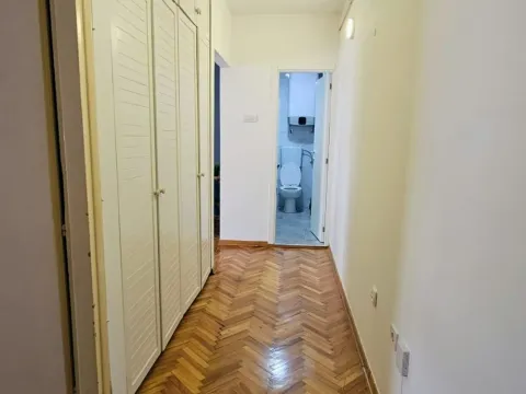 Rent, two bedroom apartment, 38m², Stari Grad, Beograd - image 9