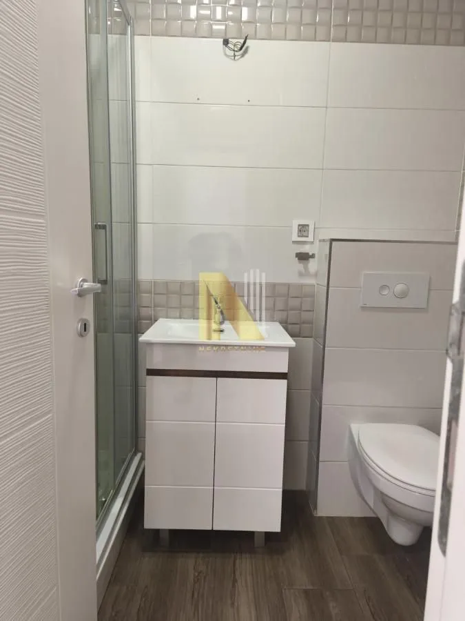 Prodaja, dvosoban stan, 40m², Detelinara, Novi Sad Sve Podlokacije