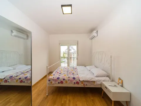 Rent, two bedroom apartment, 58m², Stara Varoš, Podgorica - image 8