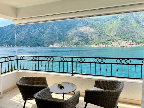 Prodaja, trosoban stan, 85m², Kotor, Crna Gora - image 7