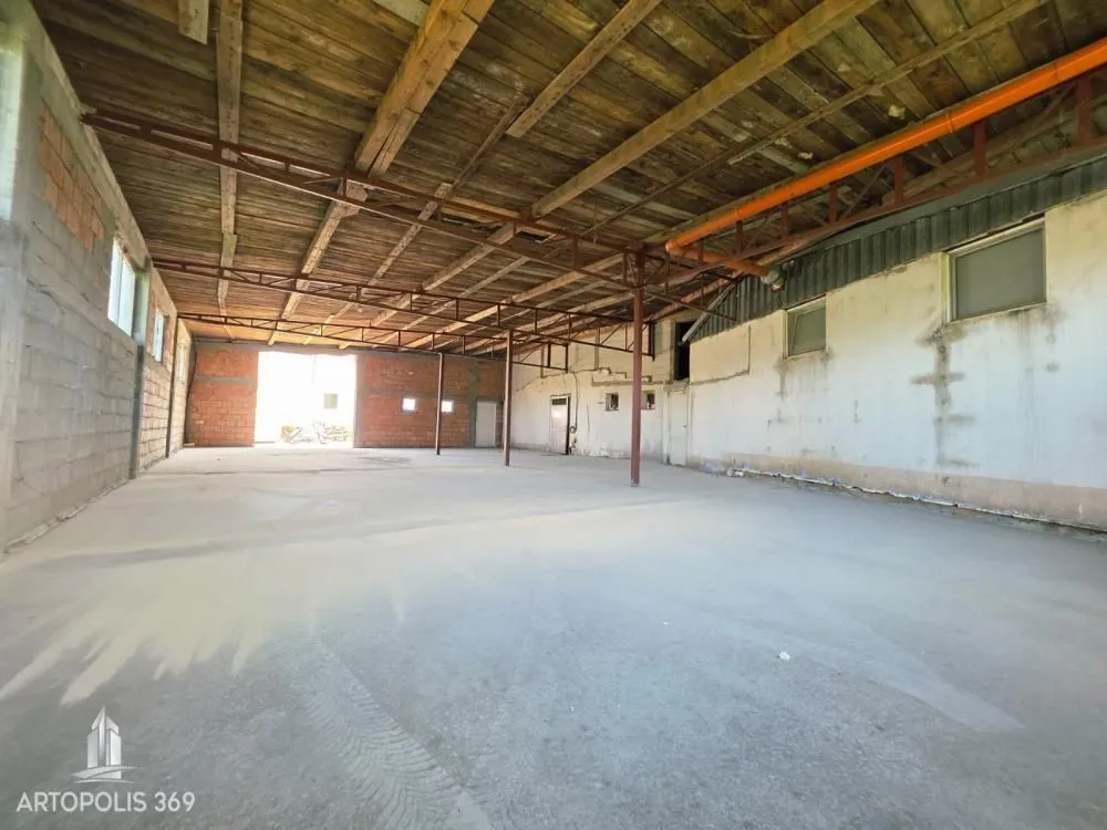 Izdavanje, poslovni prostor, 180m², Leštane, Grocka