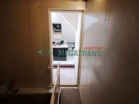 Izdavanje, poslovni prostor, 100m², Banatić, Novi Sad Sve Podlokacije - image 20