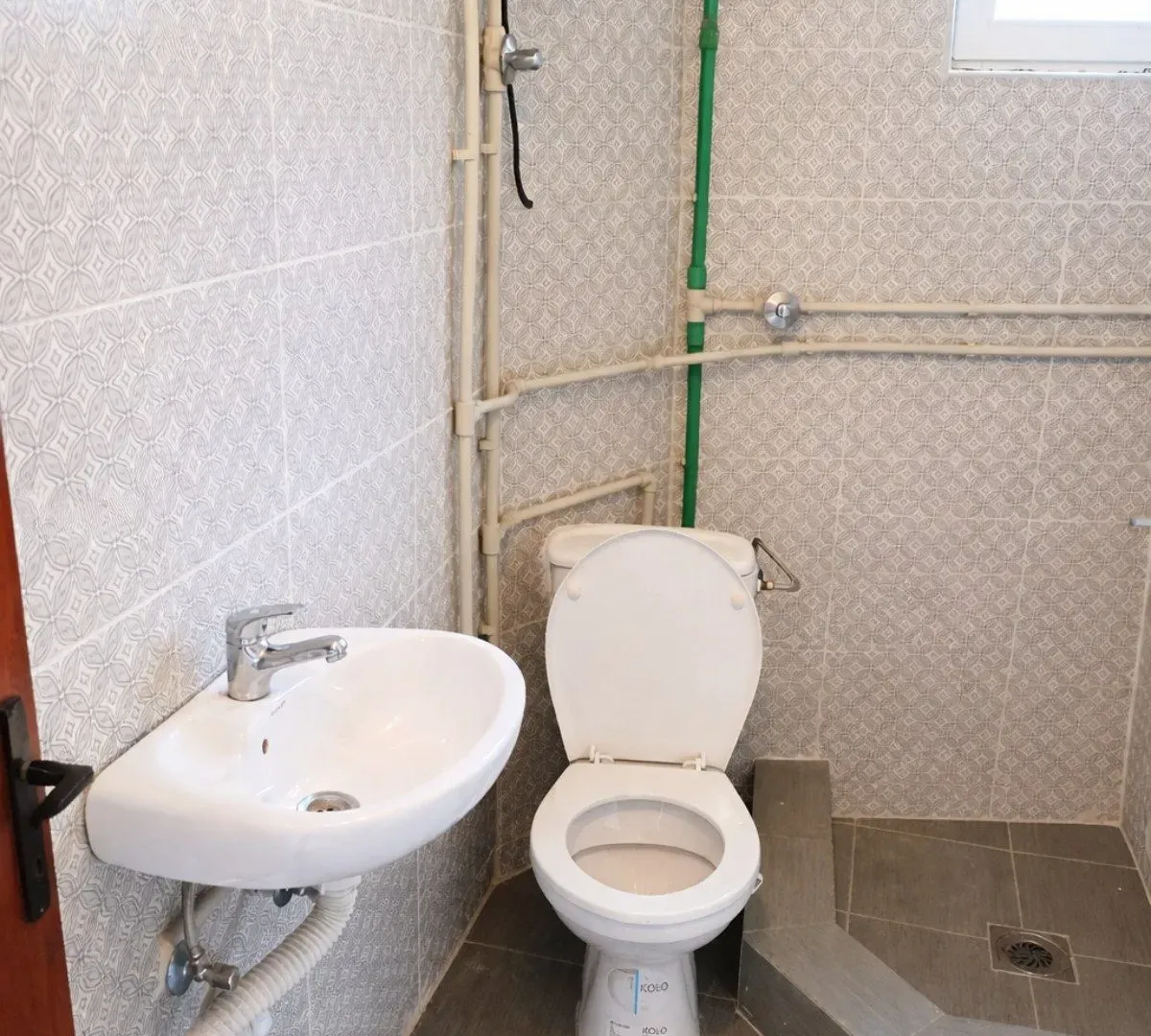 Prodaja, kuća, 214m², Bijelo Polje, Podgorica