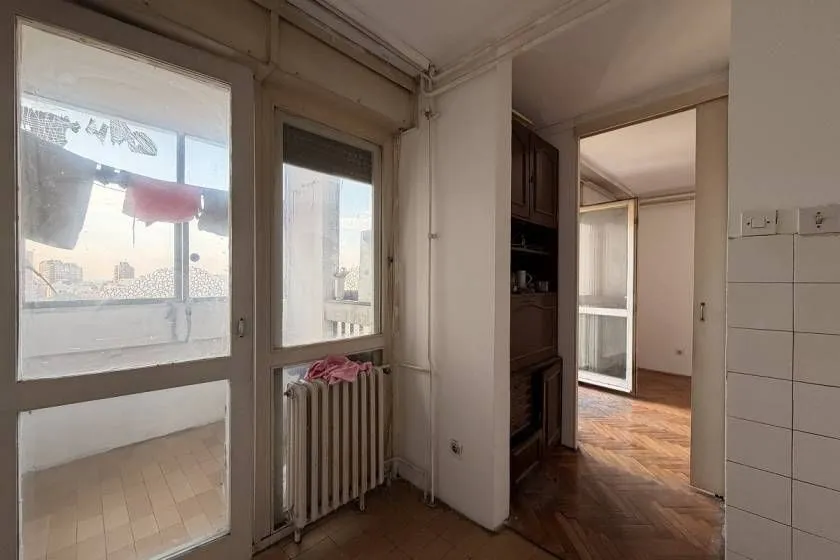 Prodaja, jednosoban stan, 33m², Crveni Krst, Beograd