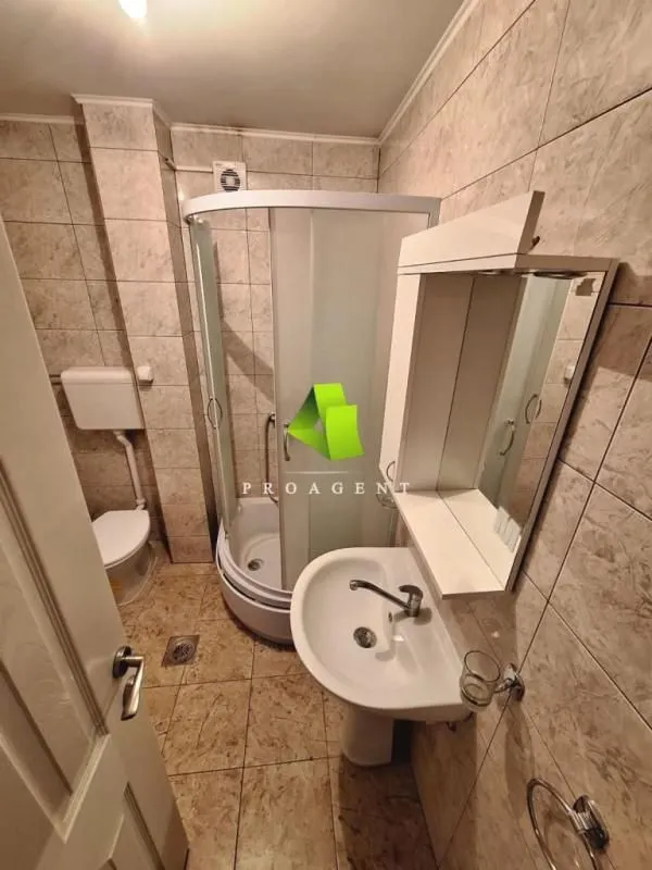 Prodaja, kuća, 300m², Pantelej, Niš