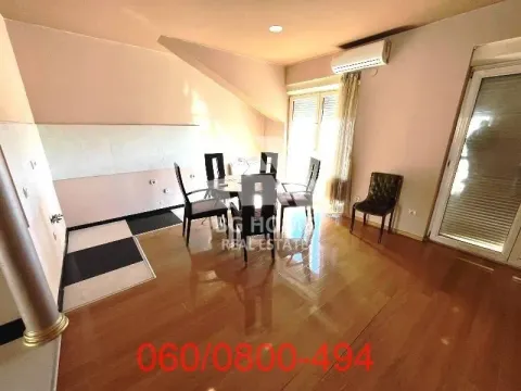 Izdavanje, kuća, 310m², Savski Venac, Beograd - image 11