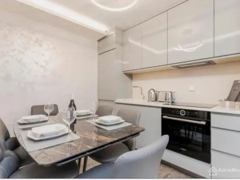 Prodaja, jednosoban stan, 40m², Grad, Kotor - image 6